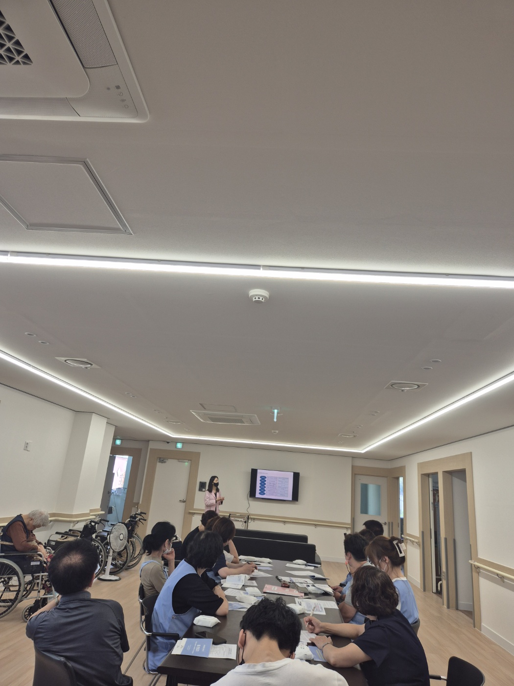 KakaoTalk_20250618_100747654_06.jpg