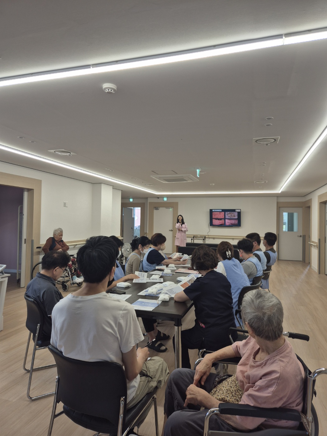 KakaoTalk_20250618_100747654_04.jpg